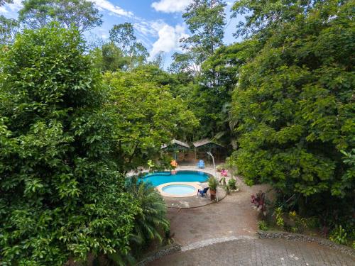 Swimming pool, Hotel Sun Sun Lodge in Suburbs