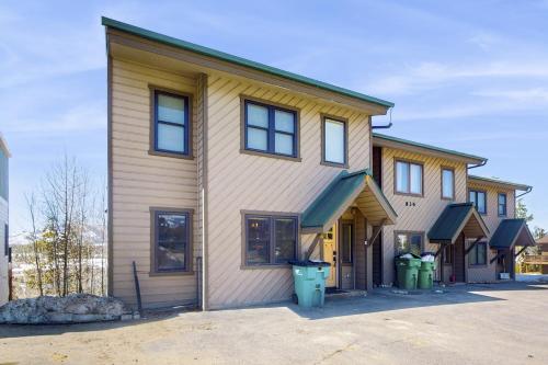 Modern Fraser Mountain Home in Fraser, USA