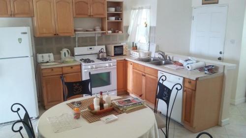 Windy #1 Marina Walk in Marisule