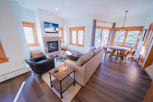 Expedition Station 8561 - image 6