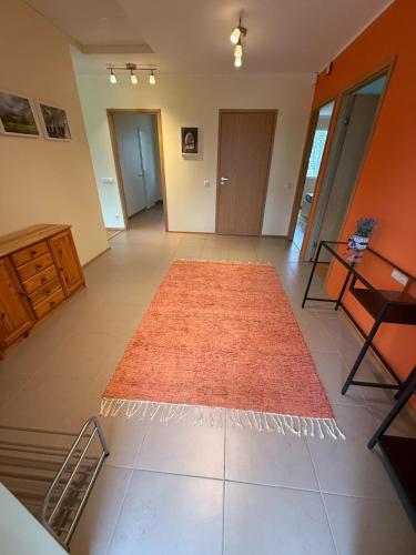 Vestabils, Golden Haven - Kullakodu - 2-bedroom house with sauna, patio, grill, walk to beach in Vaana-Joesuu