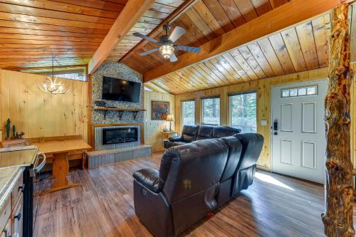 Rustic Idaho Retreat with Deck, Grill and Chiminea! in Island Park, USA