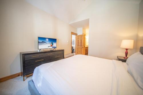 Settlers Creek 6565 by SummitCove Lodging