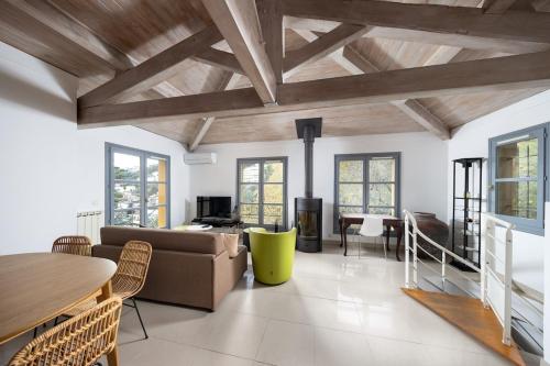 Maison niçoise, jardin, piscine, parking double, Nice (fotografie 9)