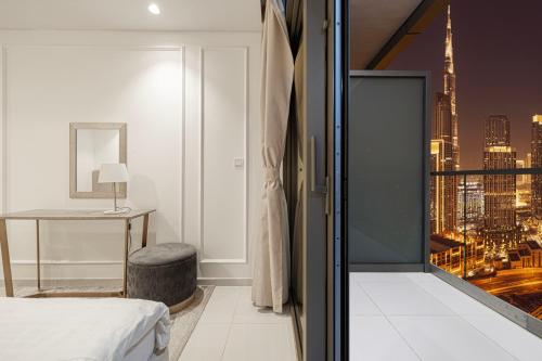 Luxury Apartment Burj Khalifa View - image 11