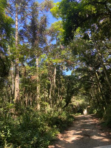 Abraço da Natureza 2km Est do Vinho