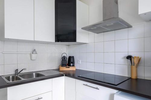 Studio JadOr gare RER B Le Bourget - Paris aeroport Charles de Gaulle in Льо Бурже