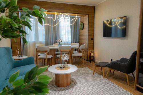 Golden Light - 3BR Luxury Central – khách sạn tại Radevtsi