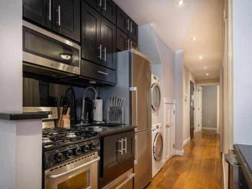 Private Garden Two Bedroom Residence in Luxury Condominium in New York, USA
