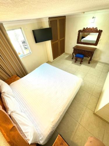 Suites Cancun Center - image 3