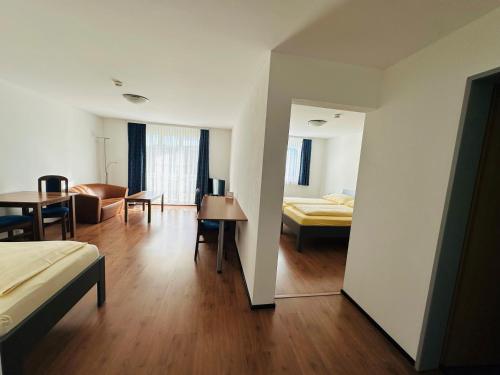 Motel & Aparthotel Brüggli - image 13