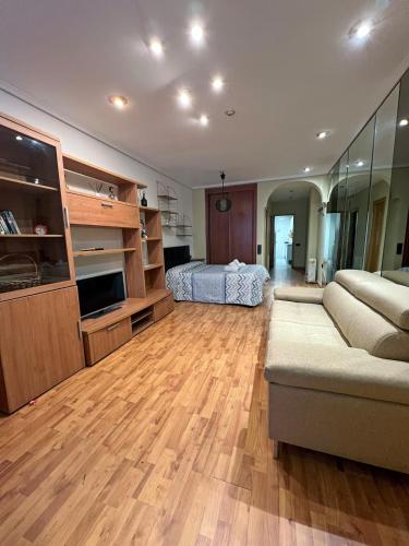 Estudio para parejas con WIFI en la playa 3