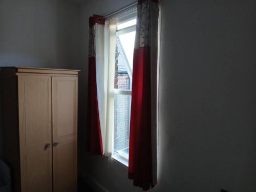 Room in town centre in St Helens