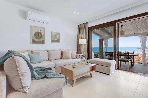 Olivella Luxury Suites gîte à louer Khartáta