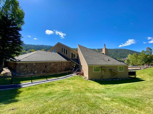 Enclave 17 by SummitCove Lodging in Keystone, USA