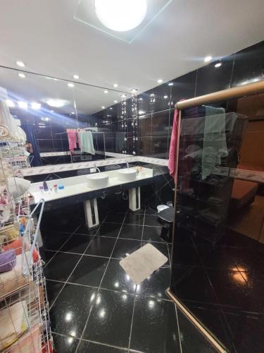 House in Guaratuba in กวาราตูบา