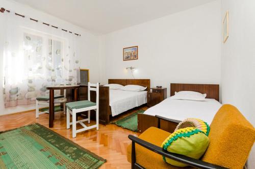 Villa Marijeta - 20 m from sea - image 3