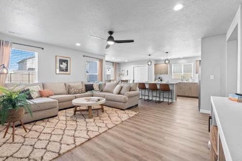 Spacious 5BR - Gamer Room - Hot Tub & Pool Access, Meridian (Foto 6)