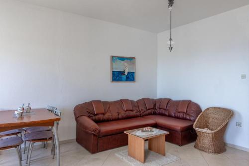 One-Bedroom apartment Standard image 10