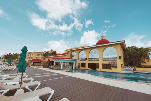 All Ritmo Cancún Resort & Water Park, Cancún