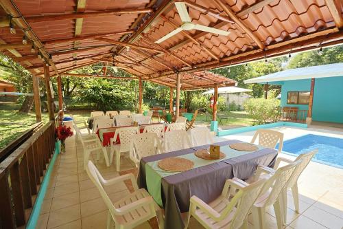 Restorāns, Camping Finca Planeta Sano in Naranjito