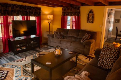. Creekside Cottage