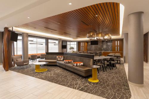 SpringHill Suites by Marriott Fargo