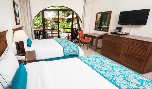 Hotel Punta Leona in เฮอร์ราดูร่า