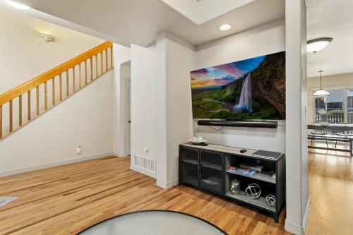 Executive Townhouse To Stay in Colorado Springs, USA