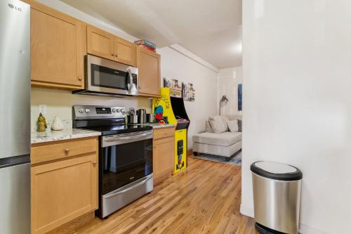 Executive Townhouse To Stay in Colorado Springs, USA