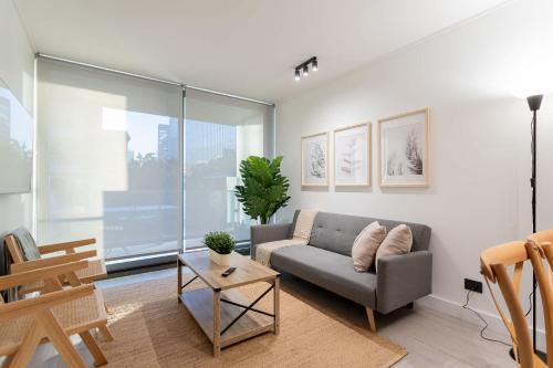 Inviting Retreat 1BR 1BA in Las Condes
