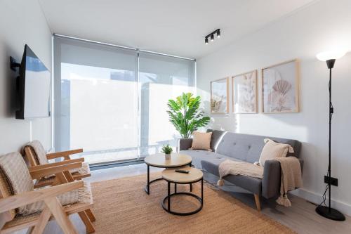 1 BE1BA in Pdte Riesco Spacious ideal for 3
