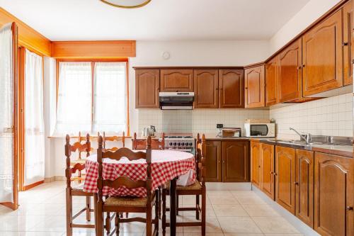 Casa Emy da Teresina in Corneliano d'Alba