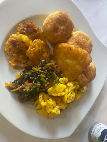 อาหารและเครื่องดื่ม, Moonlit Meadow B&B in ดุนกัน