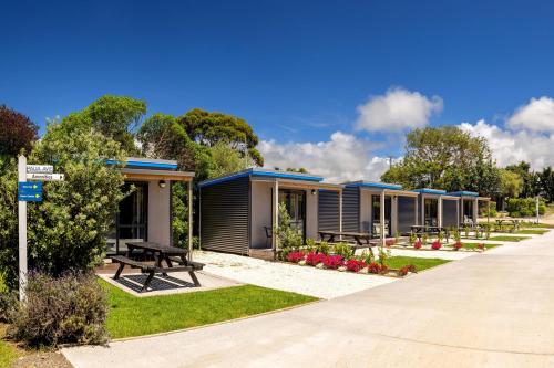 Budget Cabin