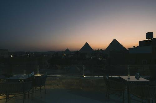 Tuya pyramids history