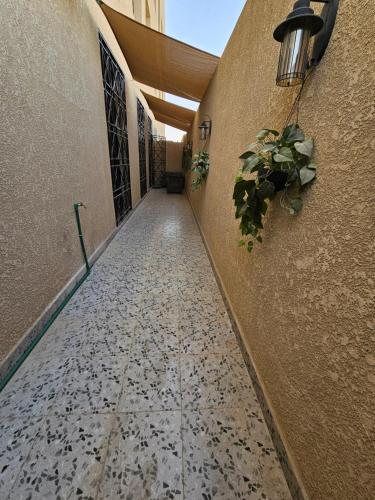 New, Spacious, Boho 3BR 140sqm Smart Entry Apartment with Private Terrace, Riad (foto 5)