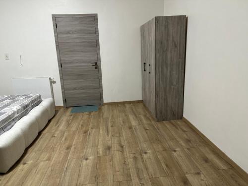 Sweet apartment with belcon, Bruxelles (photo 5)