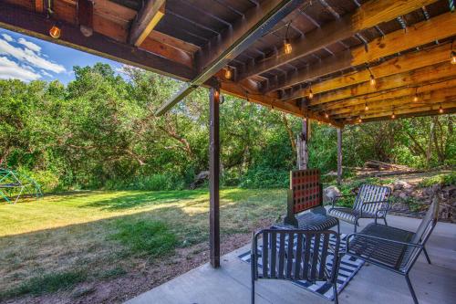 Glenwood Springs Mountain Getaway with Hot Tub and Riverfront Glenwood Springs Mountain Getaway with Hot Tub and Riverfront