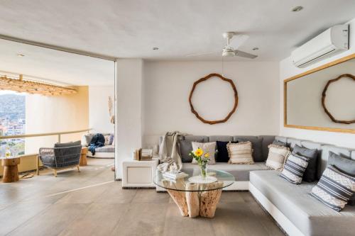 Villas KauKan by Property Rental Club in Zihuatanejo