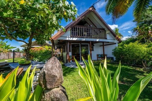 ทัศนียภาพภายนอกโรงแรม, Toahere Beach House - Beachfront - Pool - Pontoon in ปาเปียรี