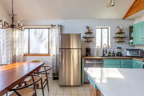 Hot Tub Tatami Room GAME ROOM Hot Tub Tatami Room GAME ROOM