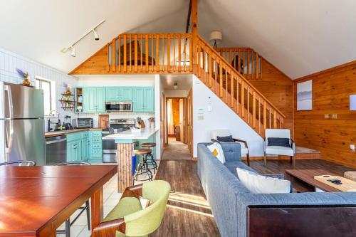 Hot Tub Tatami Room GAME ROOM Hot Tub Tatami Room GAME ROOM