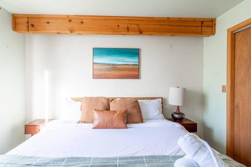 Hot Tub Tatami Room GAME ROOM Hot Tub Tatami Room GAME ROOM