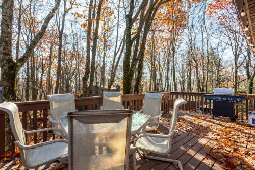 Hot Tub Tatami Room GAME ROOM Hot Tub Tatami Room GAME ROOM