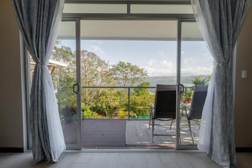 Vaade, House of Turri Suite Views Terrace & Jacuzzi in Turrialba