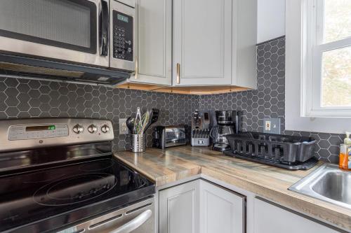 Tranquil Shores Waterfront Fire Pit Hammock Tranquil Shores Waterfront Fire Pit Hammock