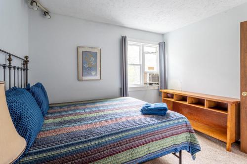 Tranquil Shores Waterfront Fire Pit Hammock Tranquil Shores Waterfront Fire Pit Hammock