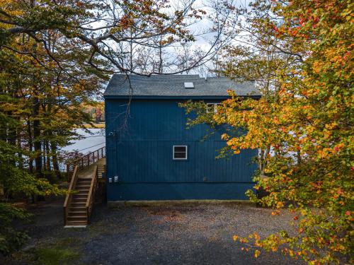 Tranquil Shores Waterfront Fire Pit Hammock Tranquil Shores Waterfront Fire Pit Hammock