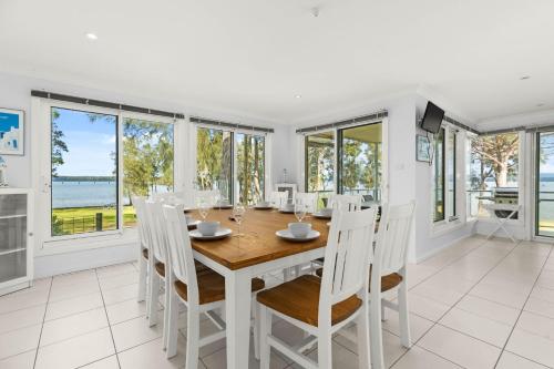 Island Point by Experience Jervis Bay in St Georges Basin